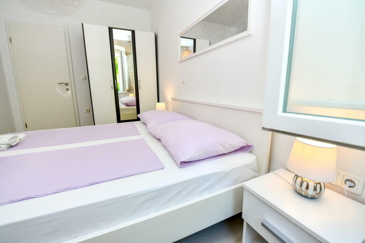 Mila Apartment シニ エクステリア 写真